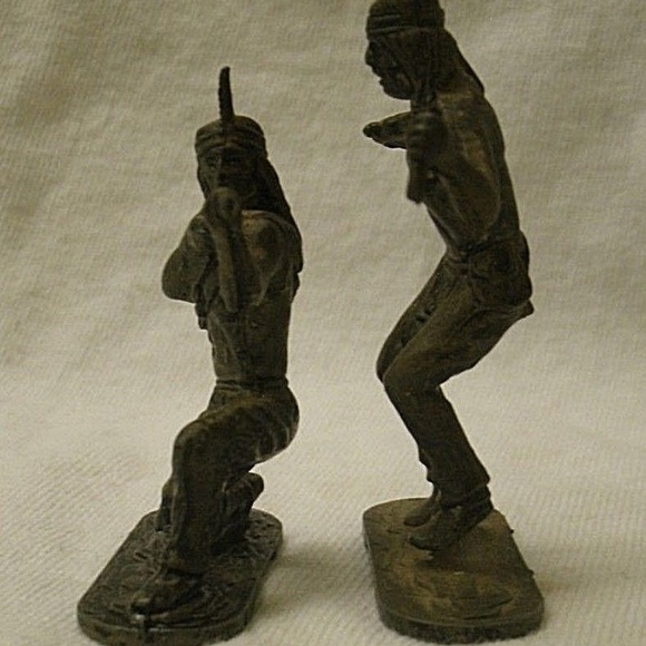 2 vintage Lone Star England Metal Indian Figures - Picture 4 of 8